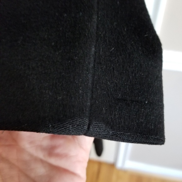 Coat - Picture 5 of 8